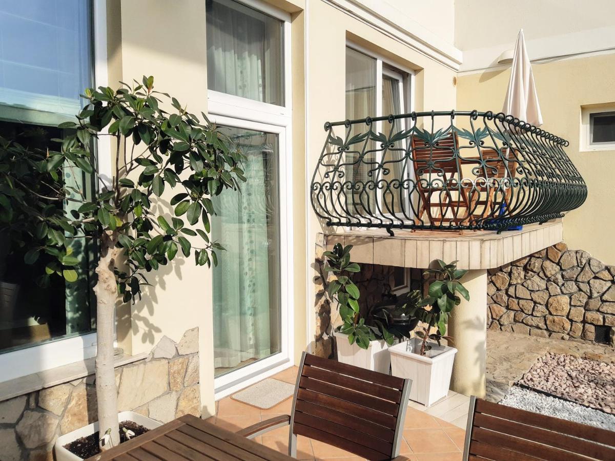 Rita Apartman Шіофок Екстер'єр фото